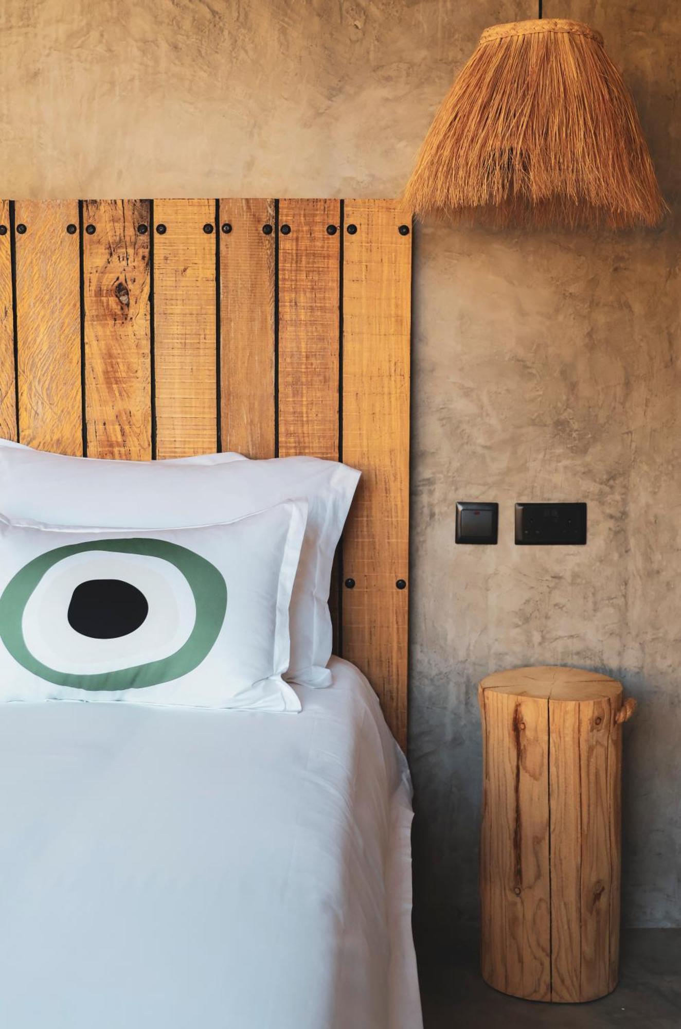Lalagalu - Beachfront Ecocabins Diani Beach Bagian luar foto